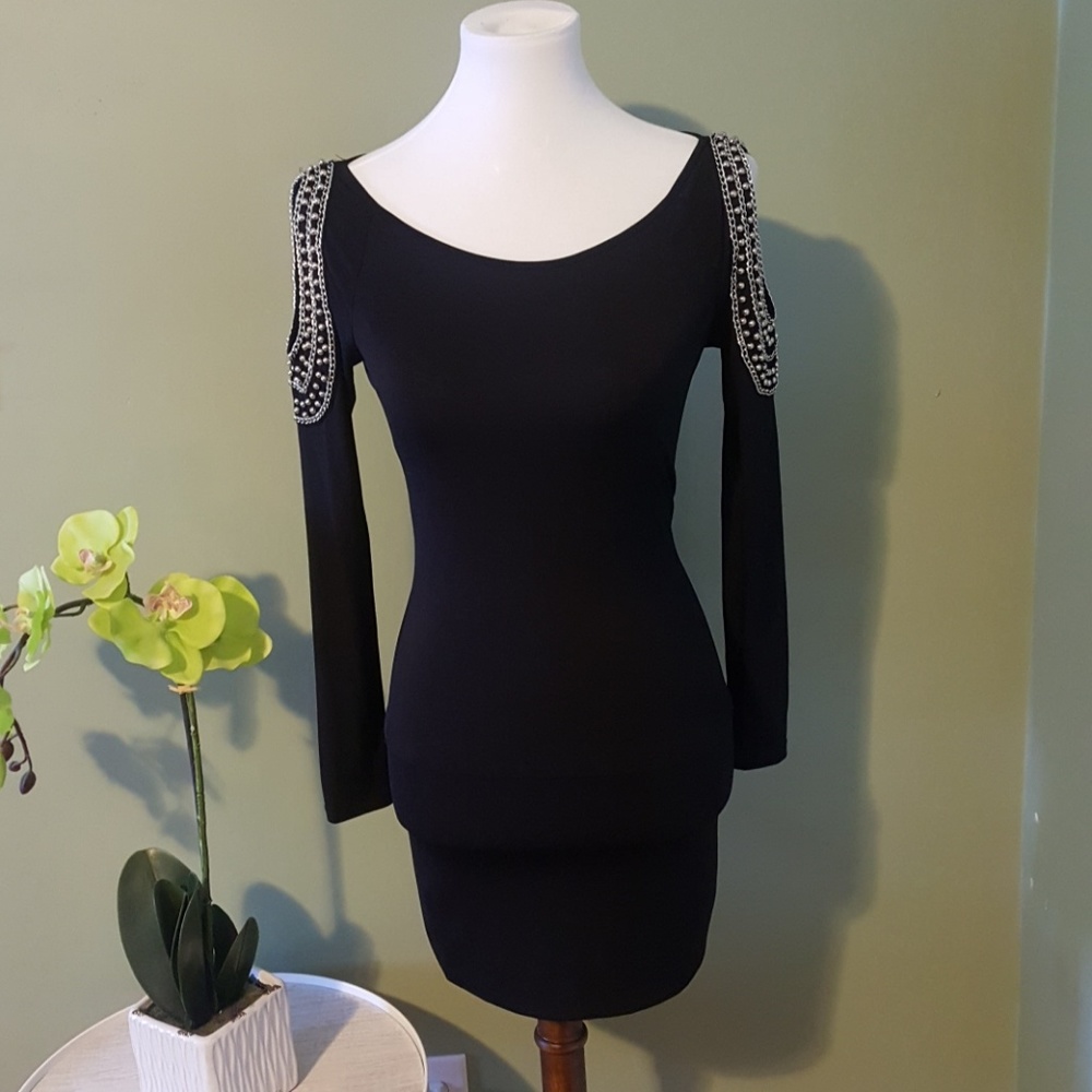 Nikibiki Dress
